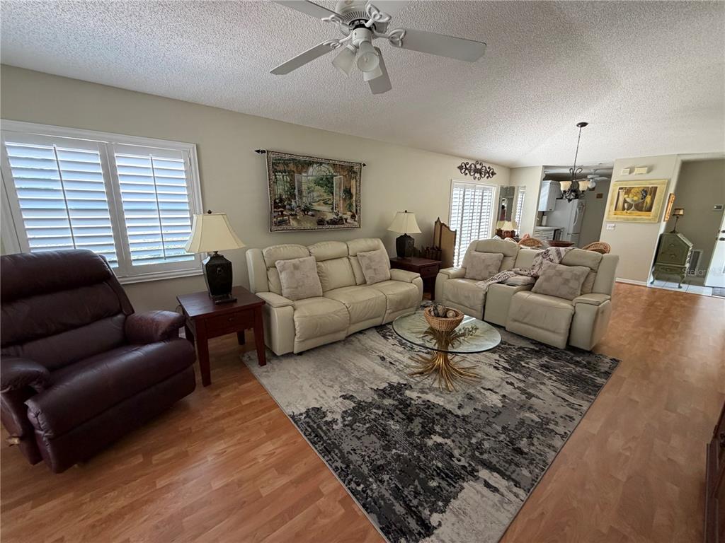 1129 SANTA CRUZ DRIVE, THE VILLAGES, FL — photo 3 of 22