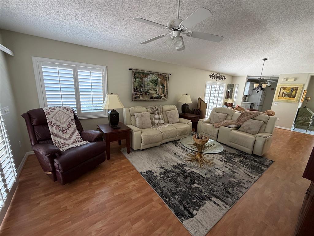 1129 SANTA CRUZ DRIVE, THE VILLAGES, FL — photo 4 of 22
