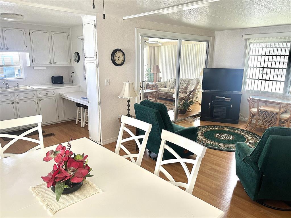 11114 101ST STREET UNIT 110, LARGO, FL — photo 4 of 14