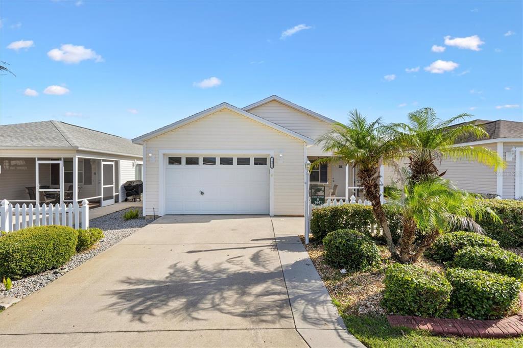 1441 DYNASTY PLACE, THE VILLAGES, FL — photo 2 of 30