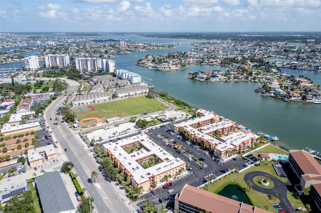 8911 BLIND PASS ROAD UNIT 302, ST PETE BEACH, FL — photo 3 of 30