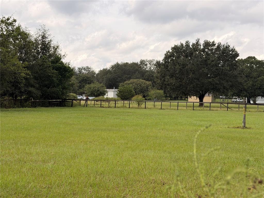 1933 SE 155TH STREET, SUMMERFIELD, FL — photo 3 of 6