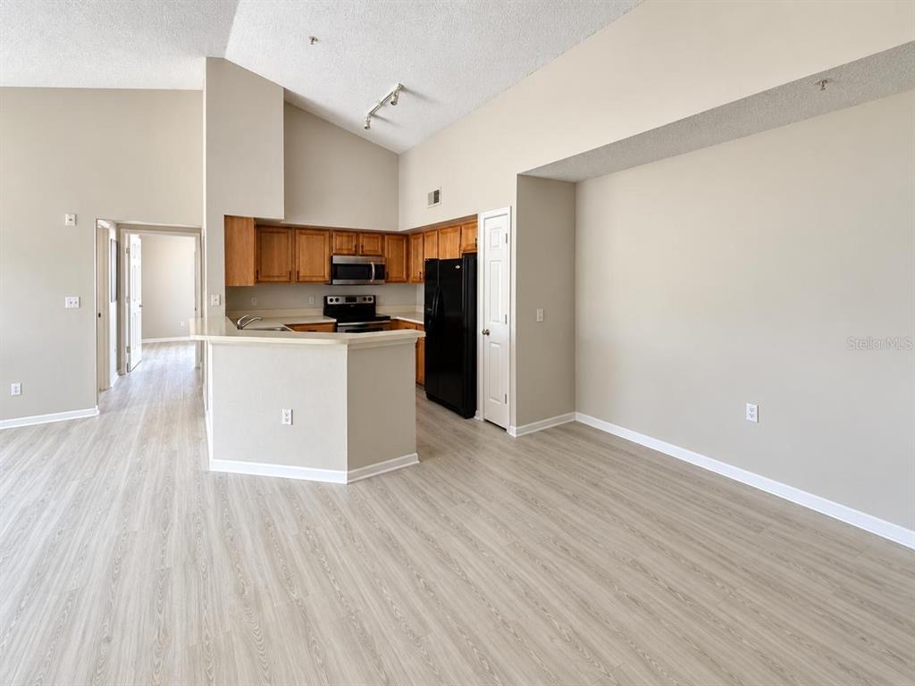 13025 MULBERRY PARK DRIVE UNIT 321, ORLANDO, FL — photo 3 of 12