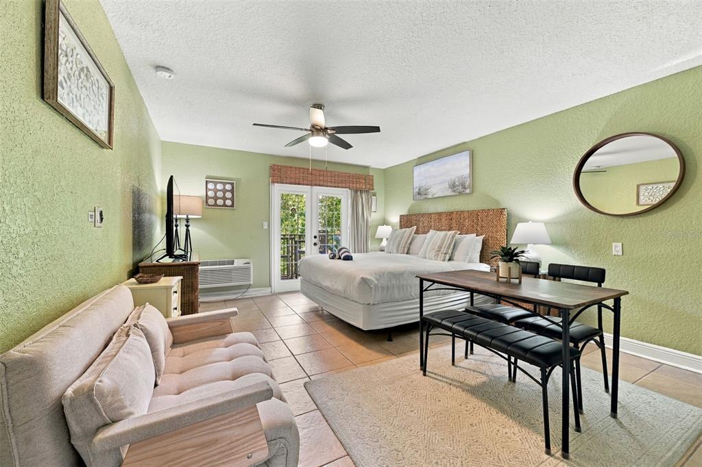 1420 BAYSHORE BOULEVARD UNIT 409, DUNEDIN, FL — photo 2 of 30