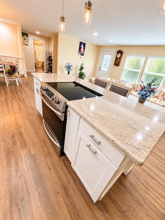 921 FAITH CIRCLE E UNIT 35, BRADENTON, FL — photo 5 of 25