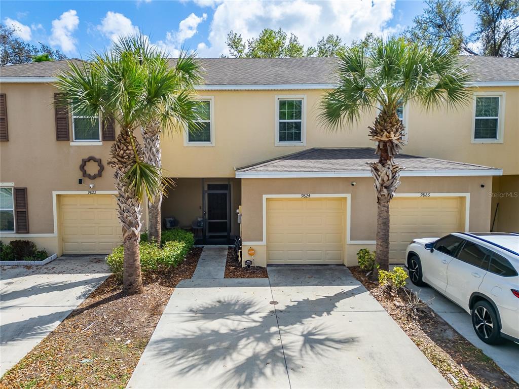 9824 HOUND CHASE DRIVE