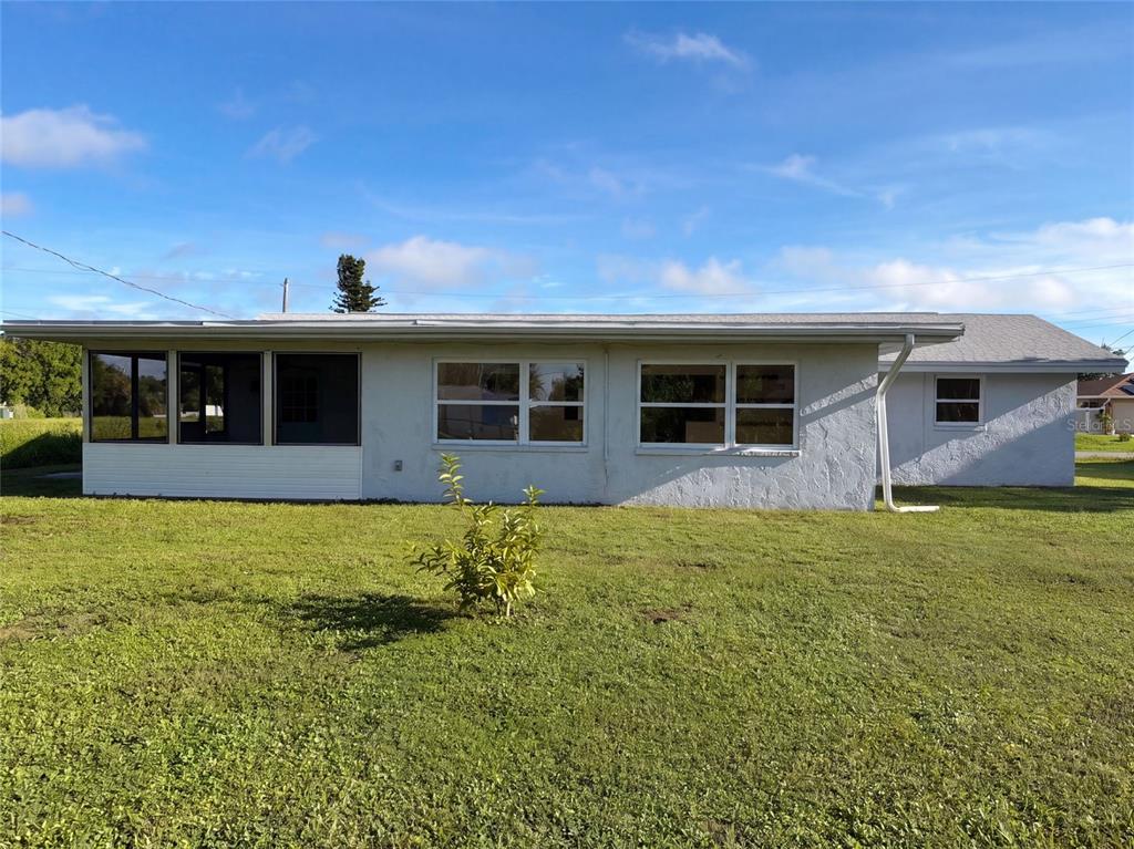 145 DARTMOUTH DRIVE NW, PORT CHARLOTTE, FL — photo 5 of 29