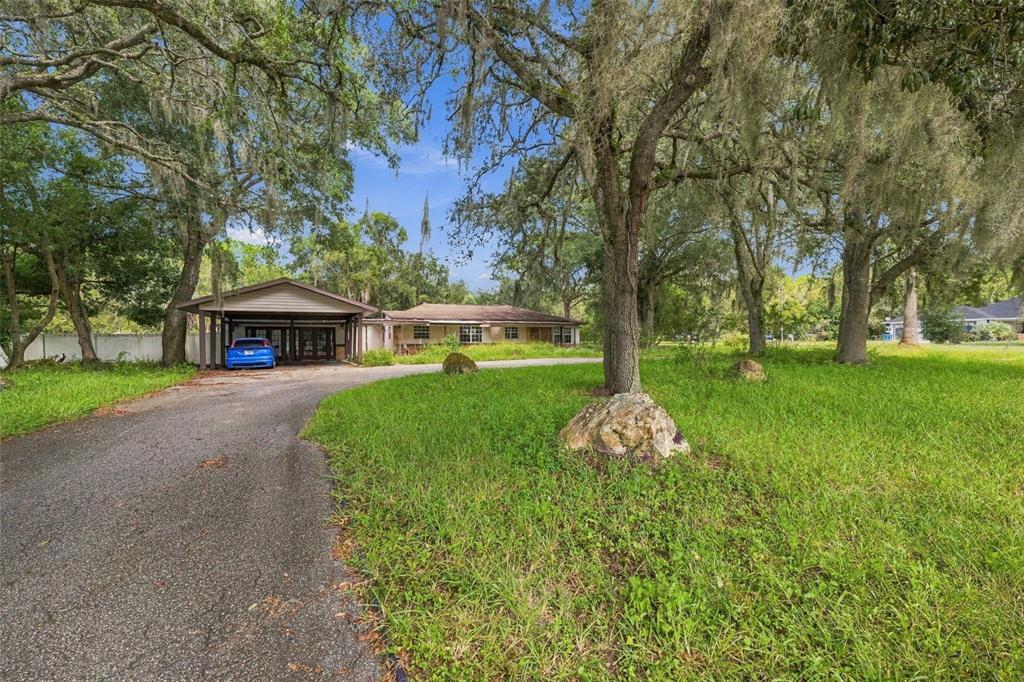 15499 OAKCREST CIRCLE, BROOKSVILLE, FL — photo 3 of 30
