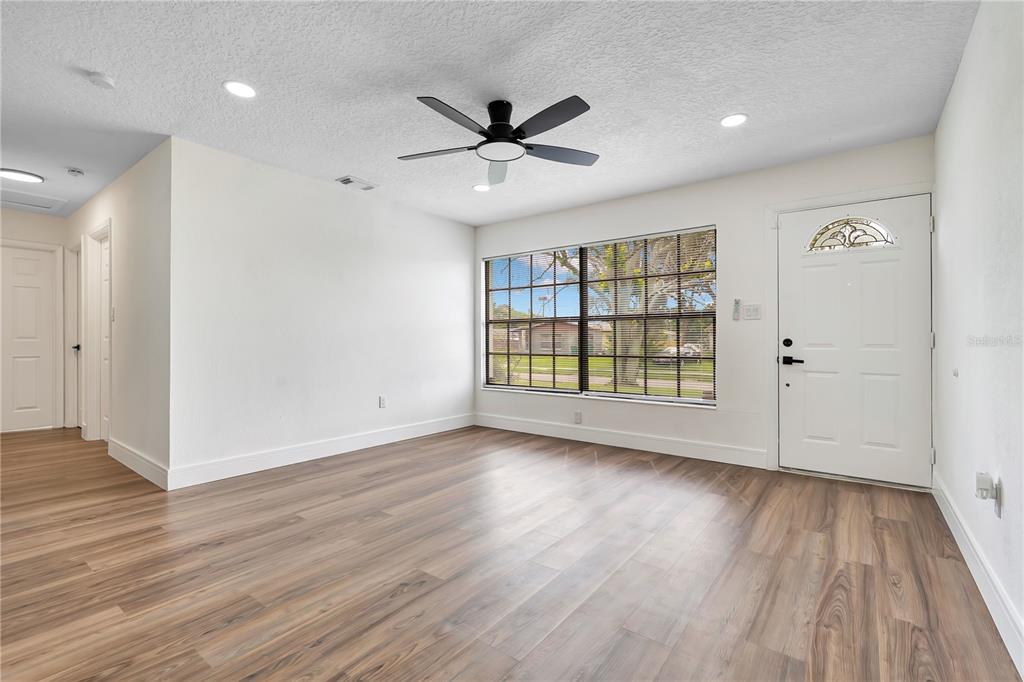 340 FISHER LANE, MERRITT ISLAND, FL — photo 2 of 30