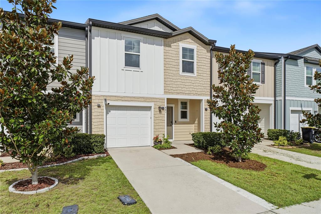 461 MADISON DRIVE, DAVENPORT, FL — photo 2 of 30