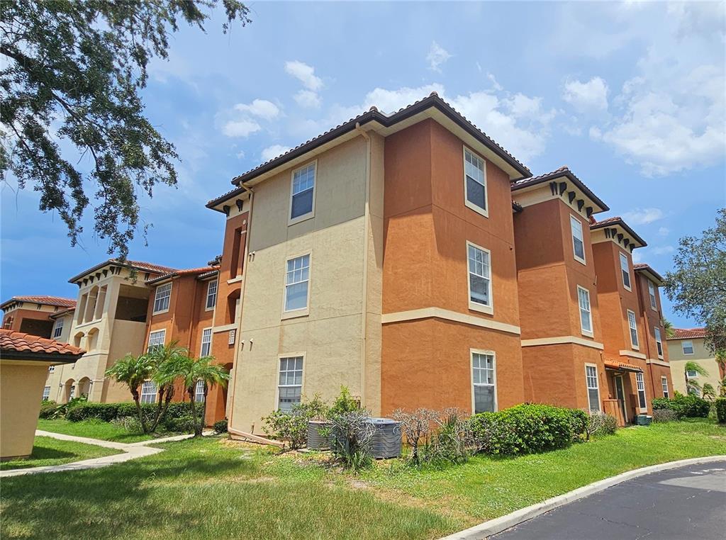 5578 METROWEST BOULEVARD UNIT 1-310