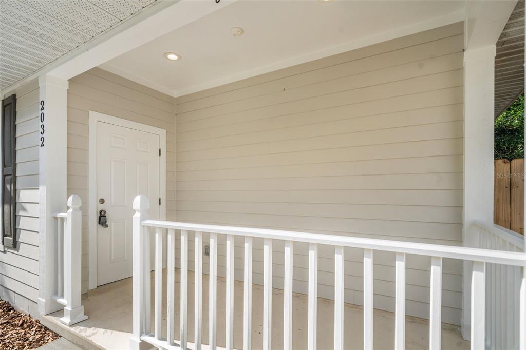 2032 NW 33RD AVENUE, GAINESVILLE, FL — photo 4 of 30