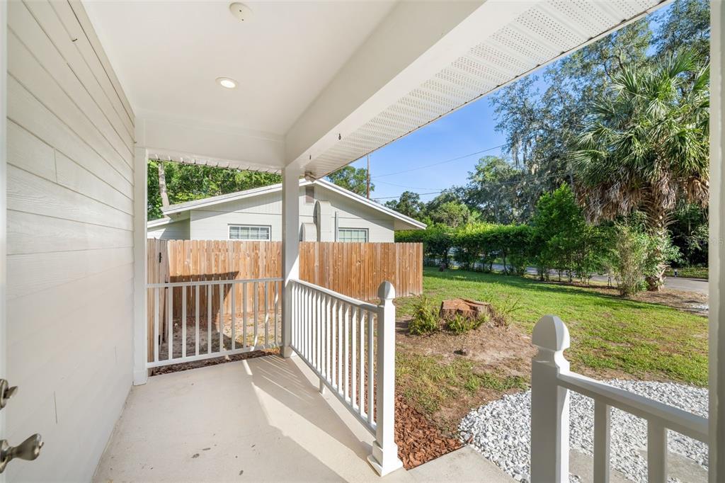 2032 NW 33RD AVENUE, GAINESVILLE, FL — photo 5 of 30