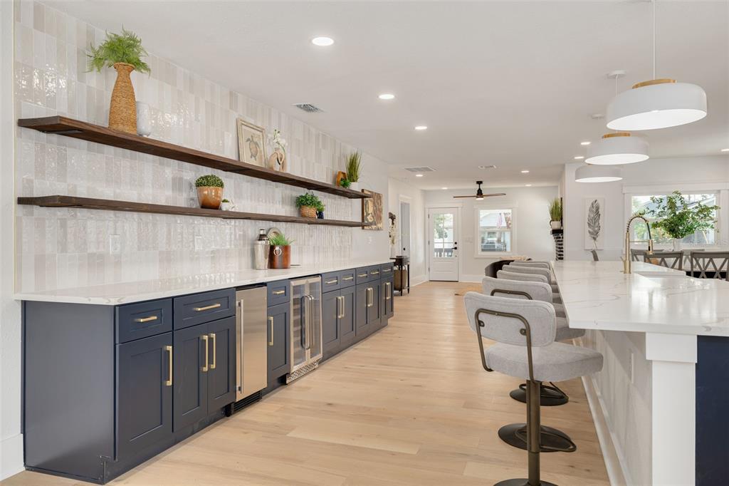 2725 4TH AVENUE S, ST PETERSBURG, FL — photo 3 of 30