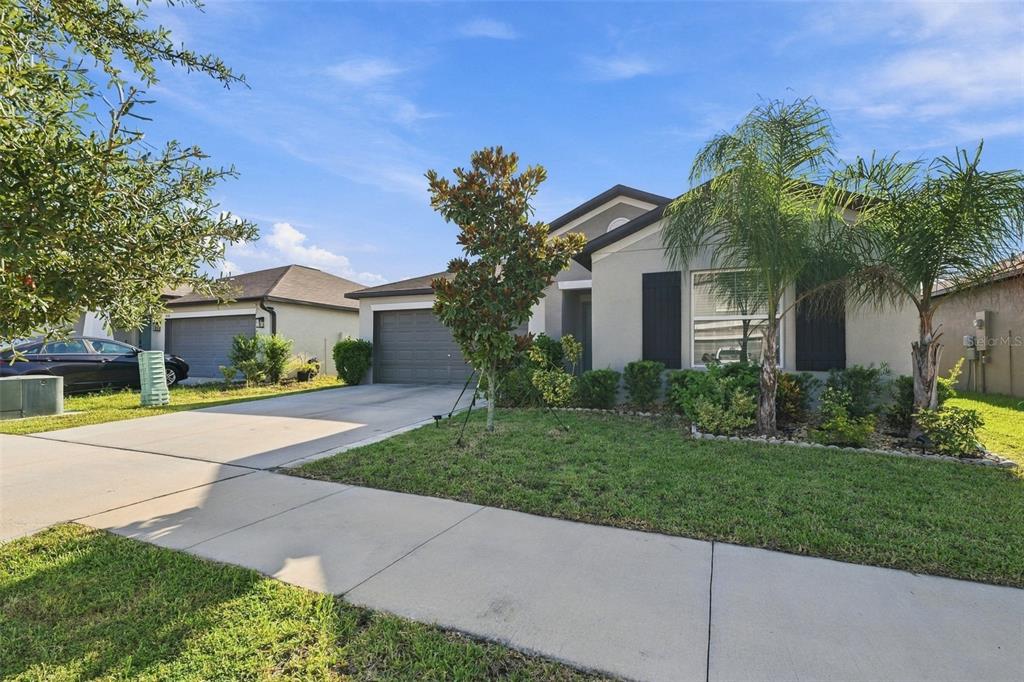 15540 PEACE RIVER PLACE, SUN CITY CENTER, FL — photo 3 of 30