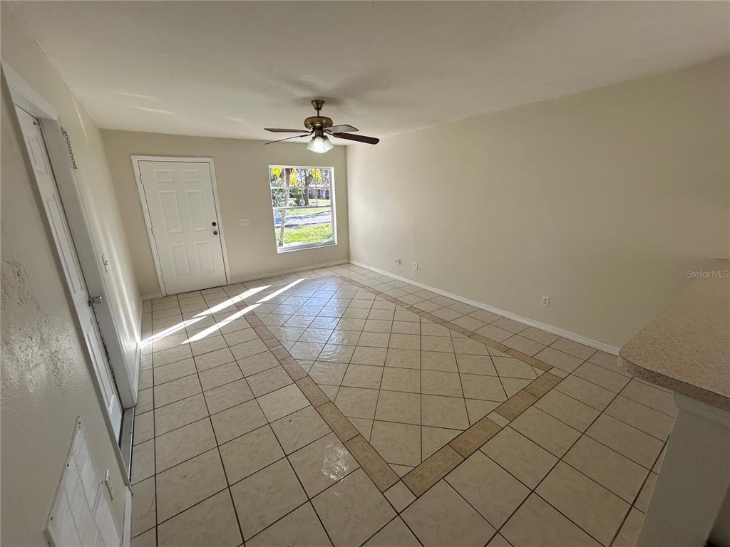 3005 HILLVIEW STREET, SARASOTA, FL — photo 2 of 9