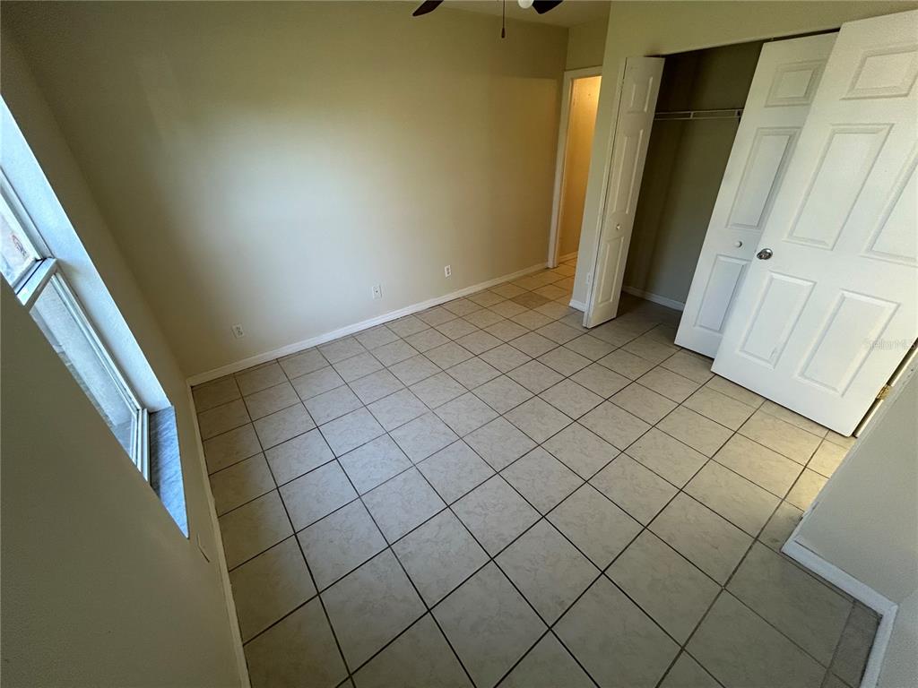 3005 HILLVIEW STREET, SARASOTA, FL — photo 4 of 9