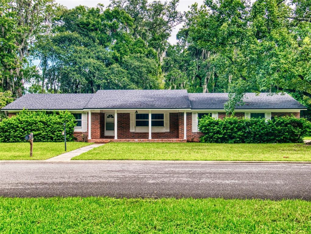 609 CLAIRE LANE, ORANGE PARK, FL — photo 2 of 30