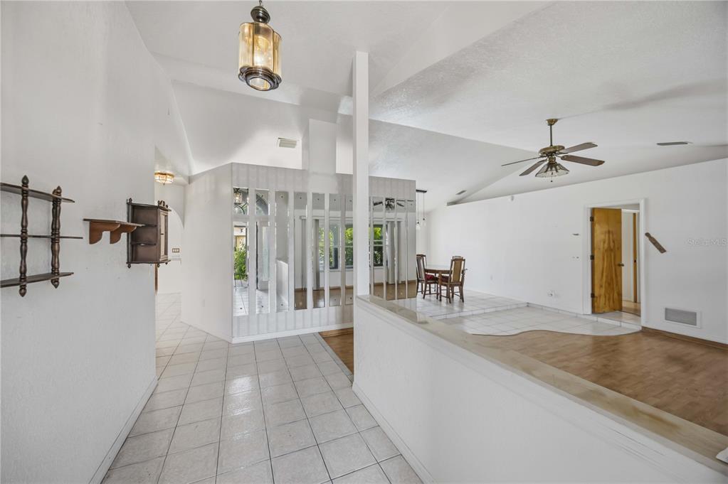 23179 AVACADO AVENUE, PORT CHARLOTTE, FL — photo 4 of 30