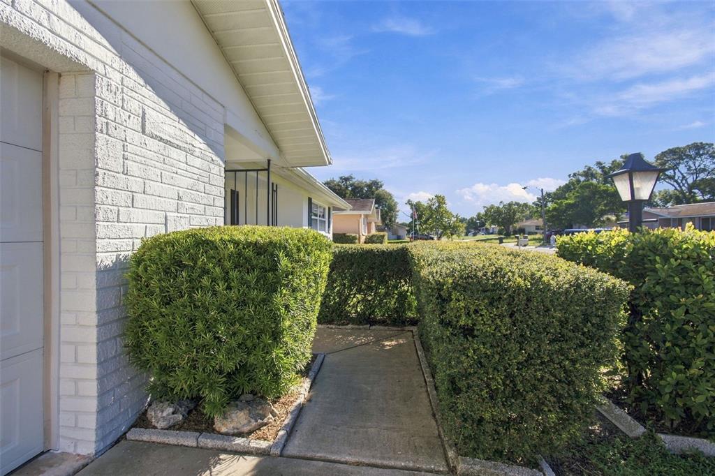 7917 MIMOSA DRIVE, PORT RICHEY, FL — photo 5 of 72