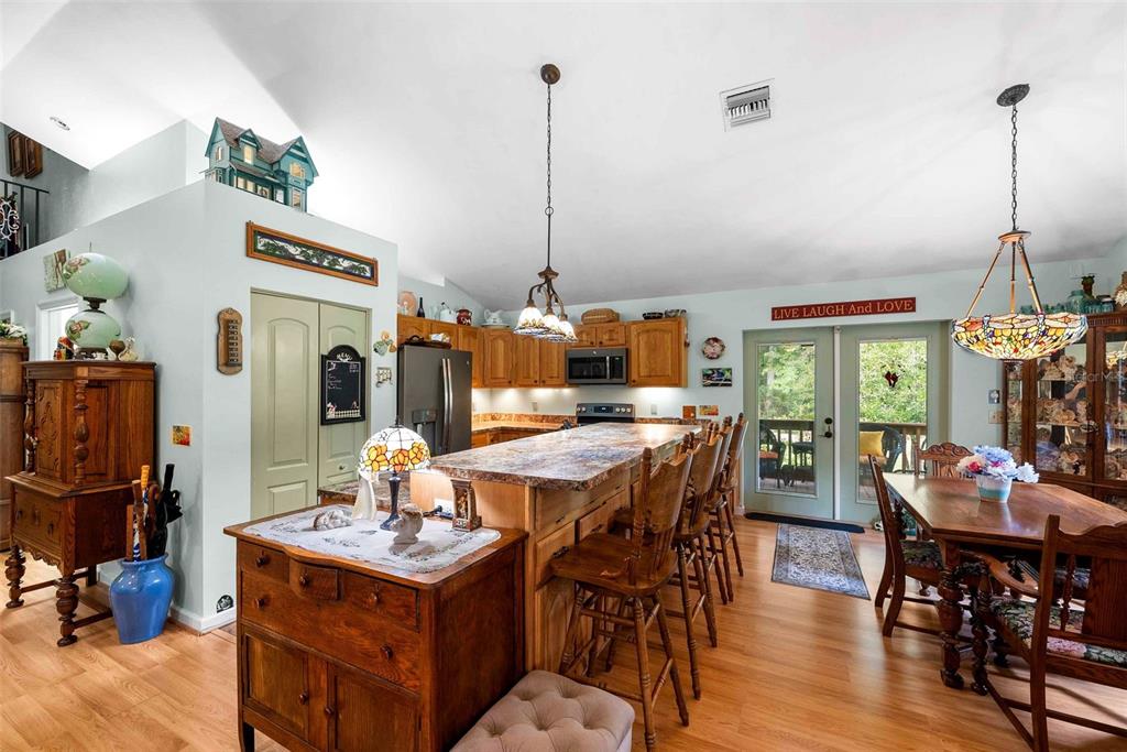 653 NE 824TH STREET, OLD TOWN, FL — photo 4 of 30