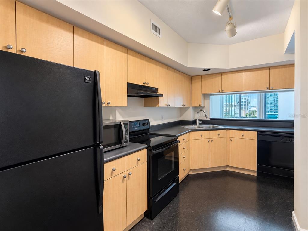 322 E CENTRAL BOULEVARD UNIT 1109, ORLANDO, FL — photo 3 of 26