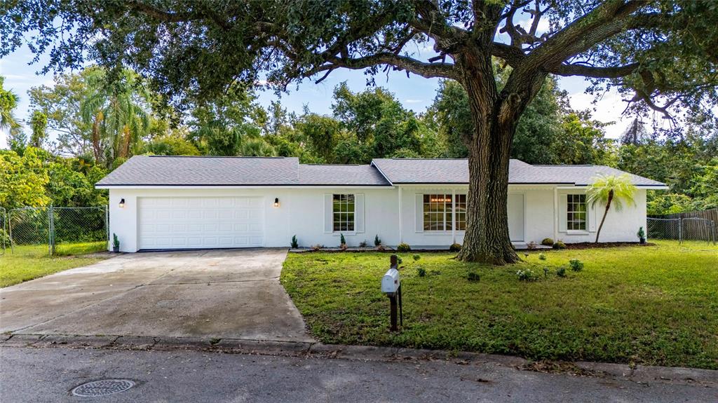 601 HILLCREST AVENUE, TITUSVILLE, FL — photo 3 of 30