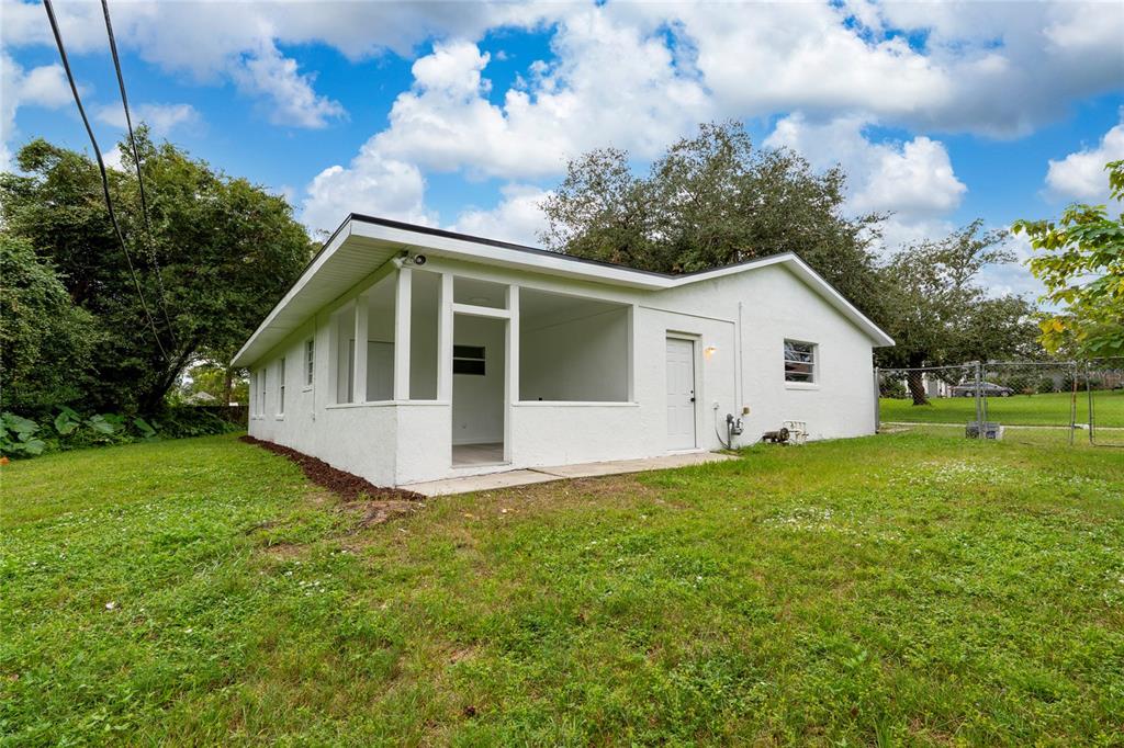 601 HILLCREST AVENUE, TITUSVILLE, FL — photo 5 of 30