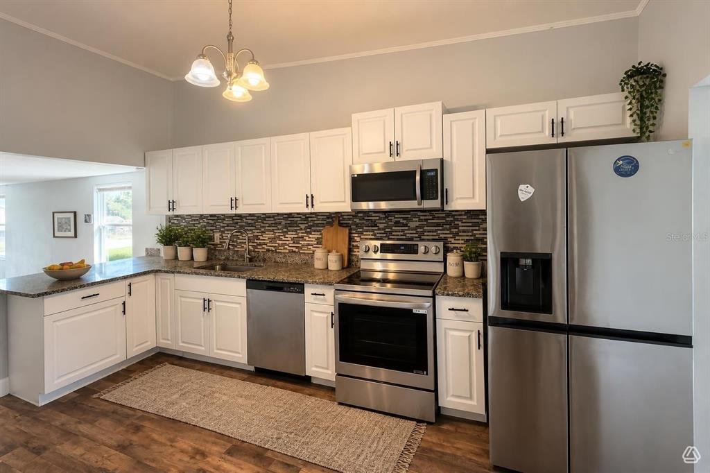 430 3RD STREET, OCOEE, FL — photo 5 of 11
