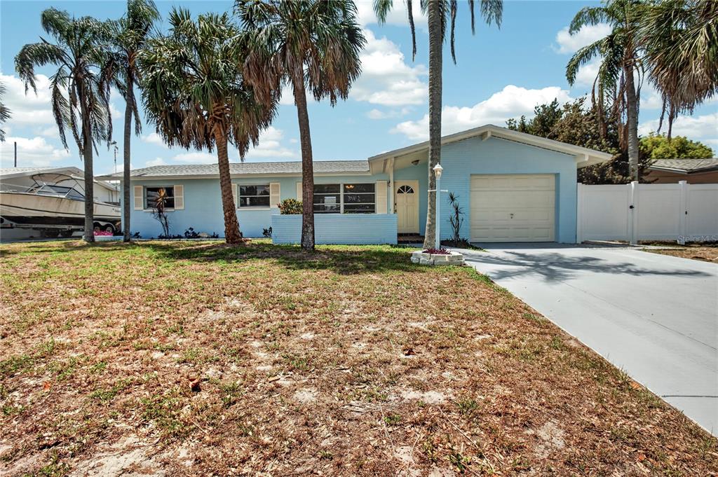 13746 MARTINIQUE DRIVE
