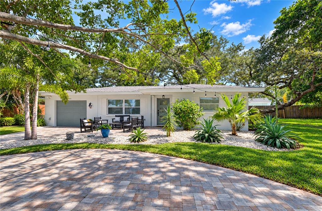 200 LAGOON DRIVE, PALM HARBOR, FL — photo 3 of 30
