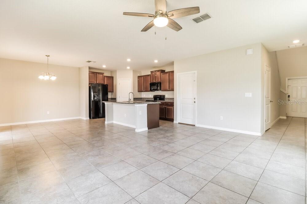 10153 GOLDEN WONDER LANE, RIVERVIEW, FL — photo 5 of 17