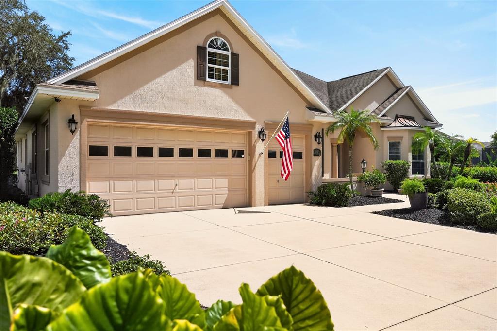1793 HARTFORD PATH, THE VILLAGES, FL — photo 2 of 30