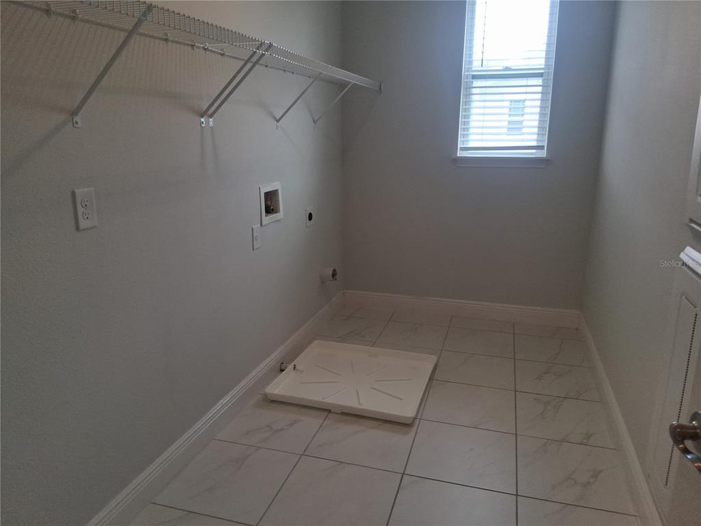 8964 SPERRY STREET, ORLANDO, FL — photo 2 of 17
