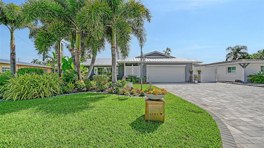 4919 CORAL BOULEVARD, BRADENTON, FL — photo 5 of 30