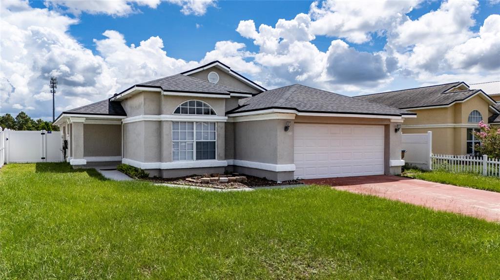 168 SEABREEZE CIRCLE, KISSIMMEE, FL — photo 2 of 30