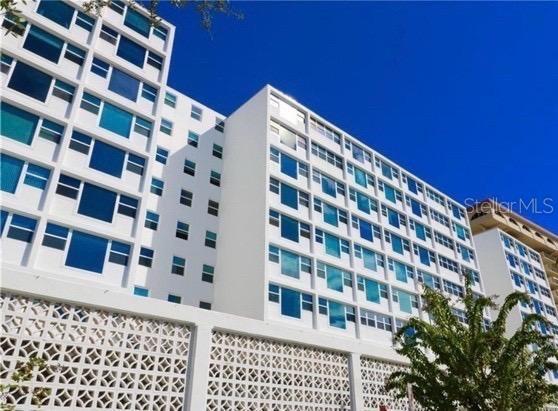 33 S GULFSTREAM AVENUE UNIT 704