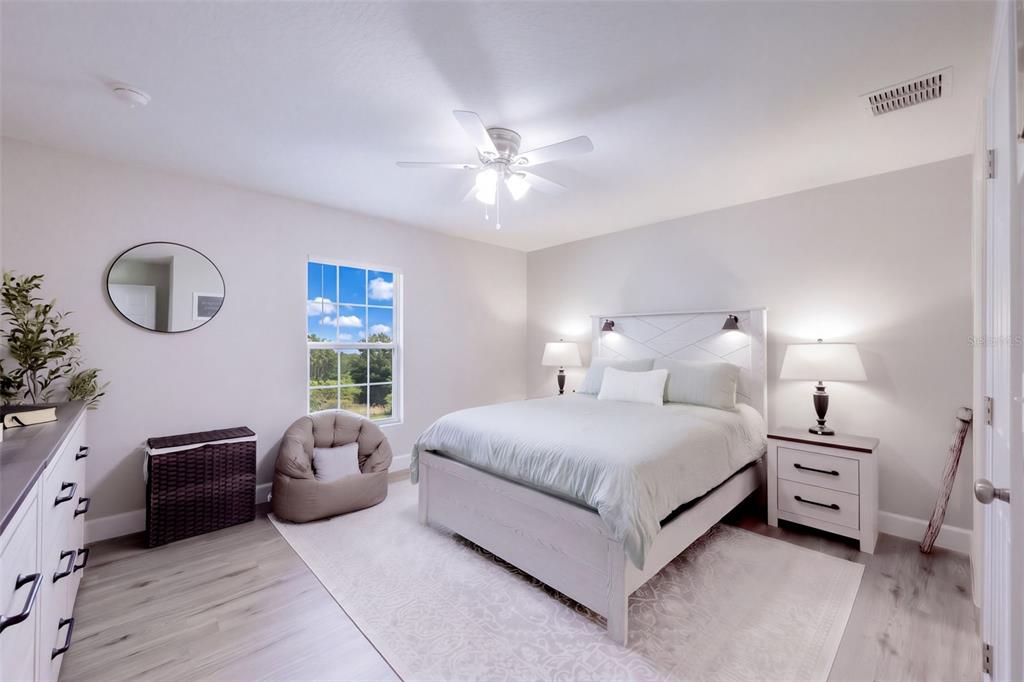 330 W ELM DRIVE, ORANGE CITY, FL — photo 4 of 25
