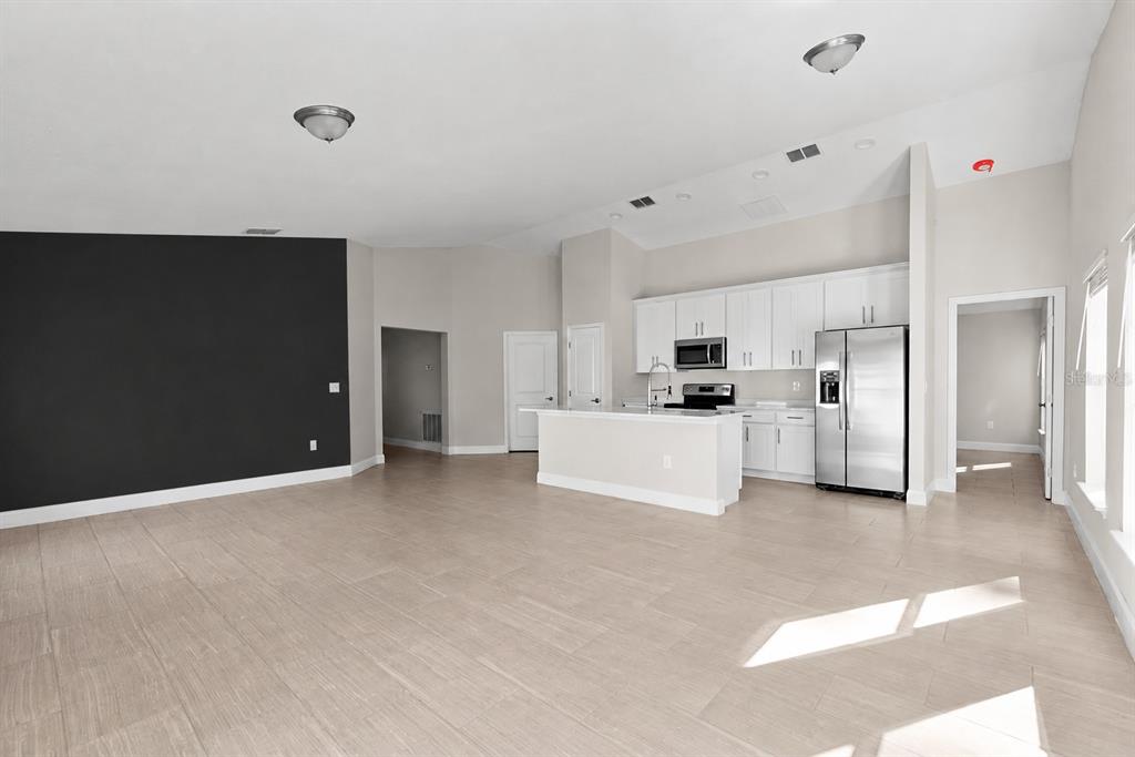 1907 LAREDO DRIVE, DELTONA, FL — photo 4 of 14