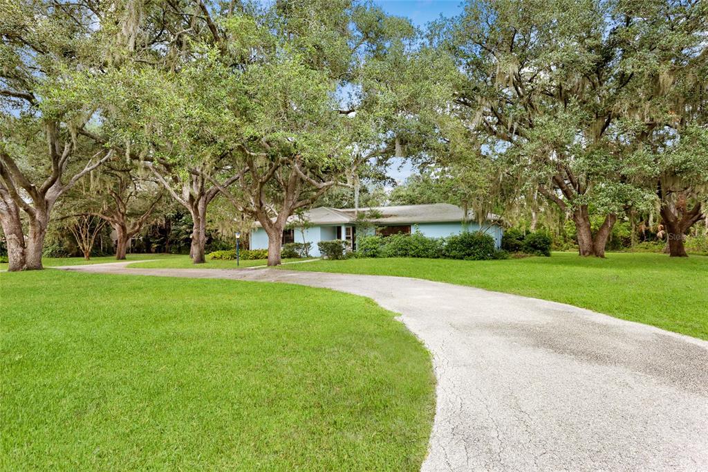5273 TURTLE CREEK LANE, SARASOTA, FL — photo 4 of 30
