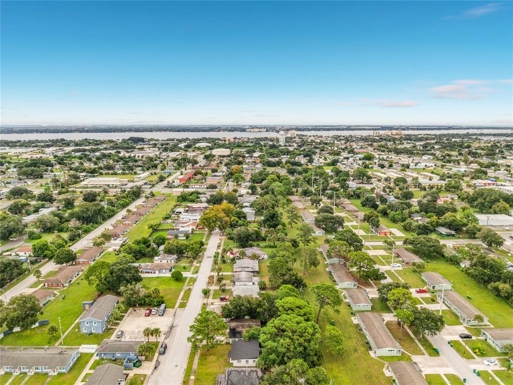 1127 GROVE AVENUE, COCOA, FL — photo 3 of 27
