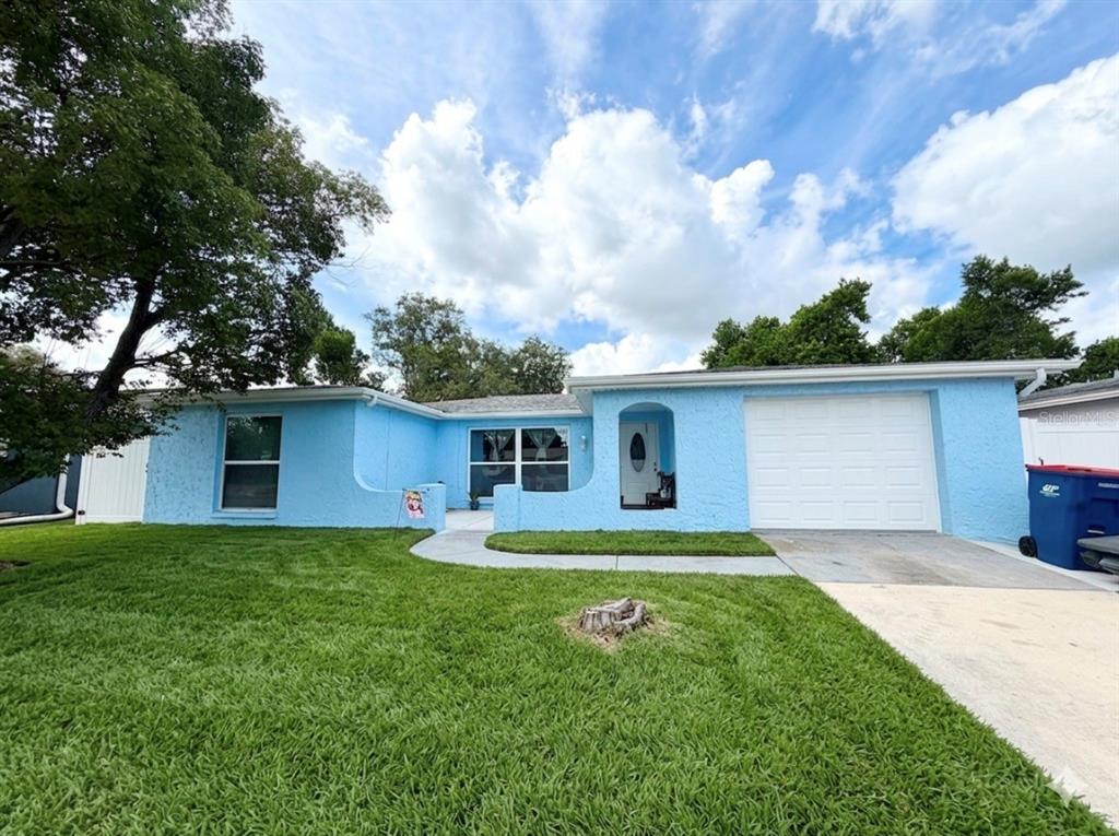 7040 FOX HOLLOW DRIVE