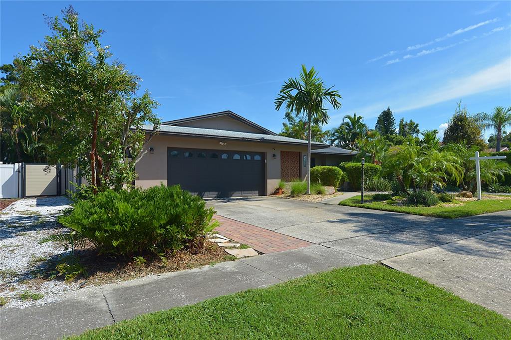 3308 SAN GABRIEL STREET, CLEARWATER, FL — photo 2 of 30