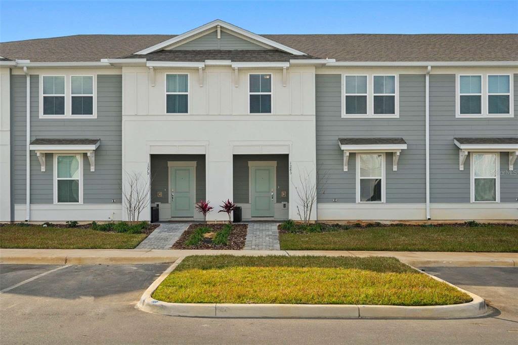1283 BLUE PARADISE WAY