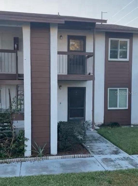 39132 COUNTY ROAD 54 UNIT 2084