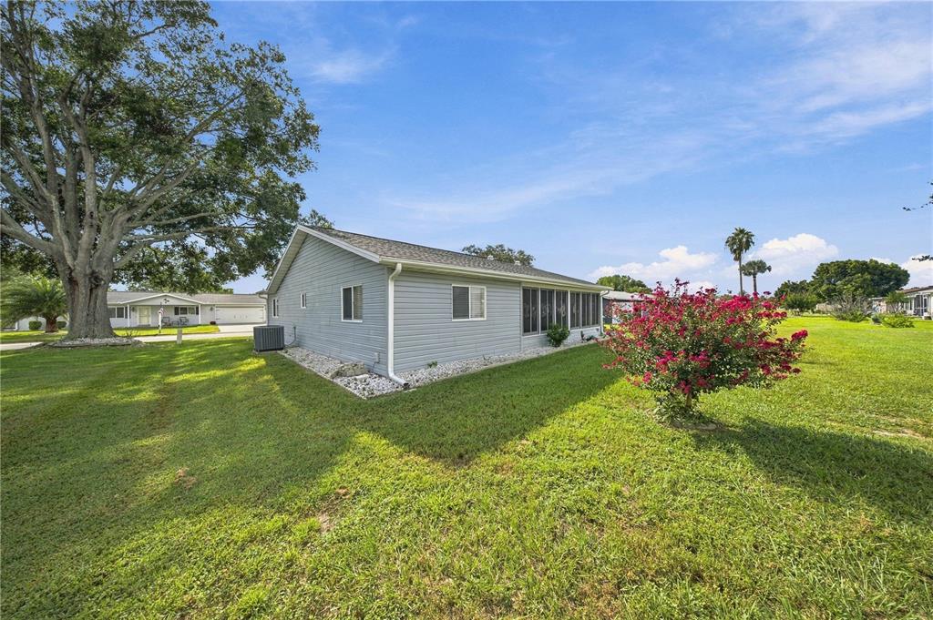 17929 SE 107TH COURT, SUMMERFIELD, FL — photo 3 of 28