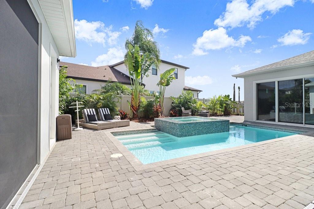 9260 SANDERS TREE LOOP, WESLEY CHAPEL, FL — photo 5 of 30