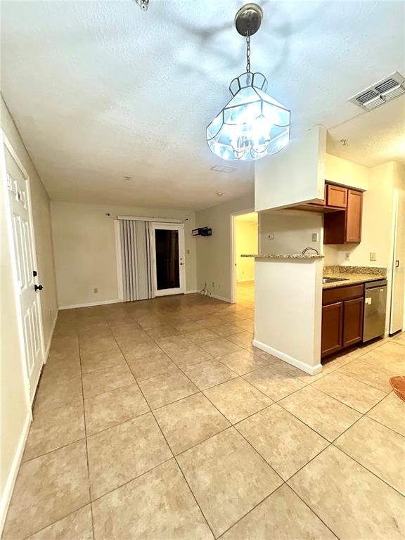 224 AFTON SQUARE UNIT 203, ALTAMONTE SPRINGS, FL — photo 4 of 30