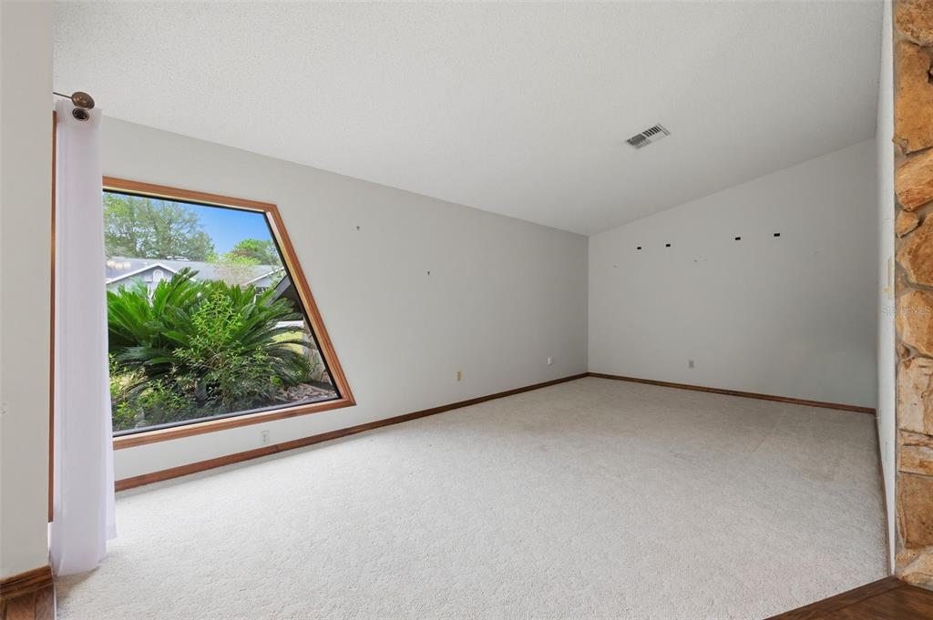 11 SWEETBAY COURT, HOMOSASSA, FL — photo 3 of 30