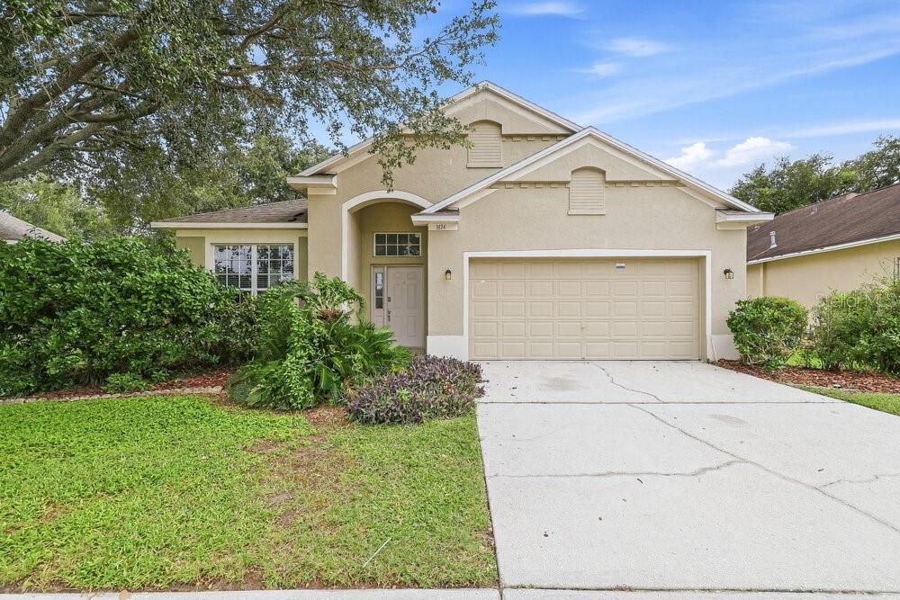 1614 WAKEFIELD DRIVE